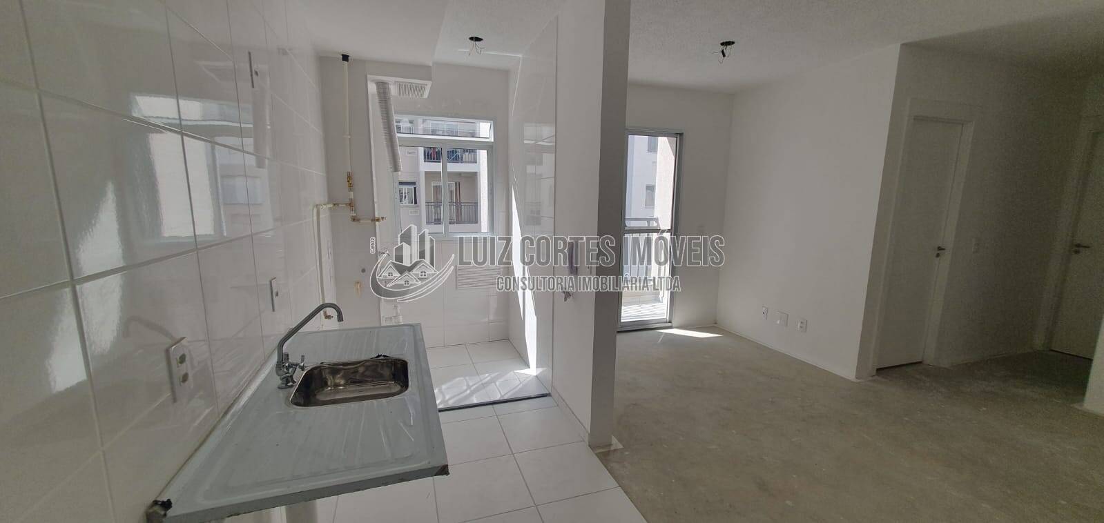 Apartamento à venda com 2 quartos, 44m² - Foto 4