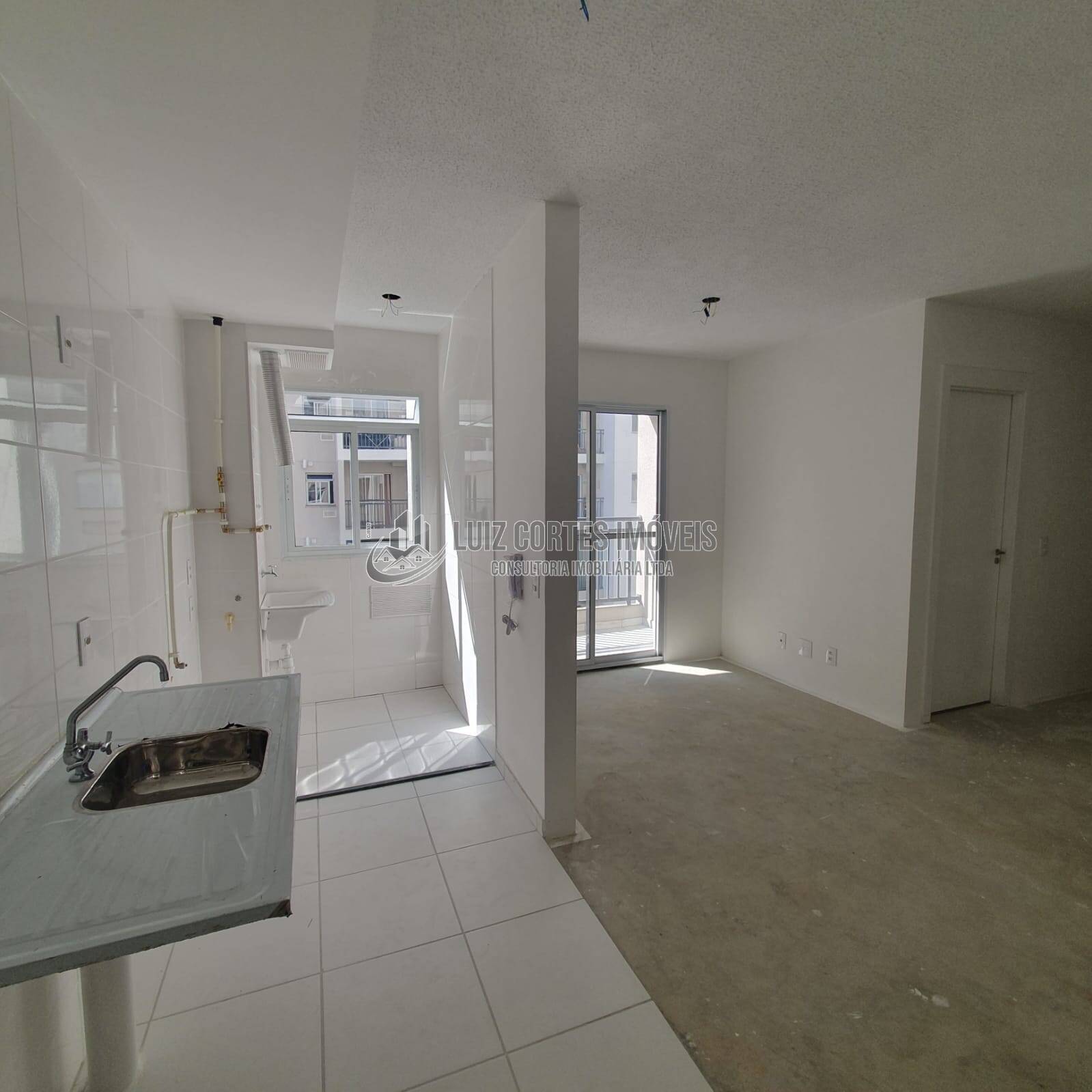 Apartamento à venda com 2 quartos, 44m² - Foto 3