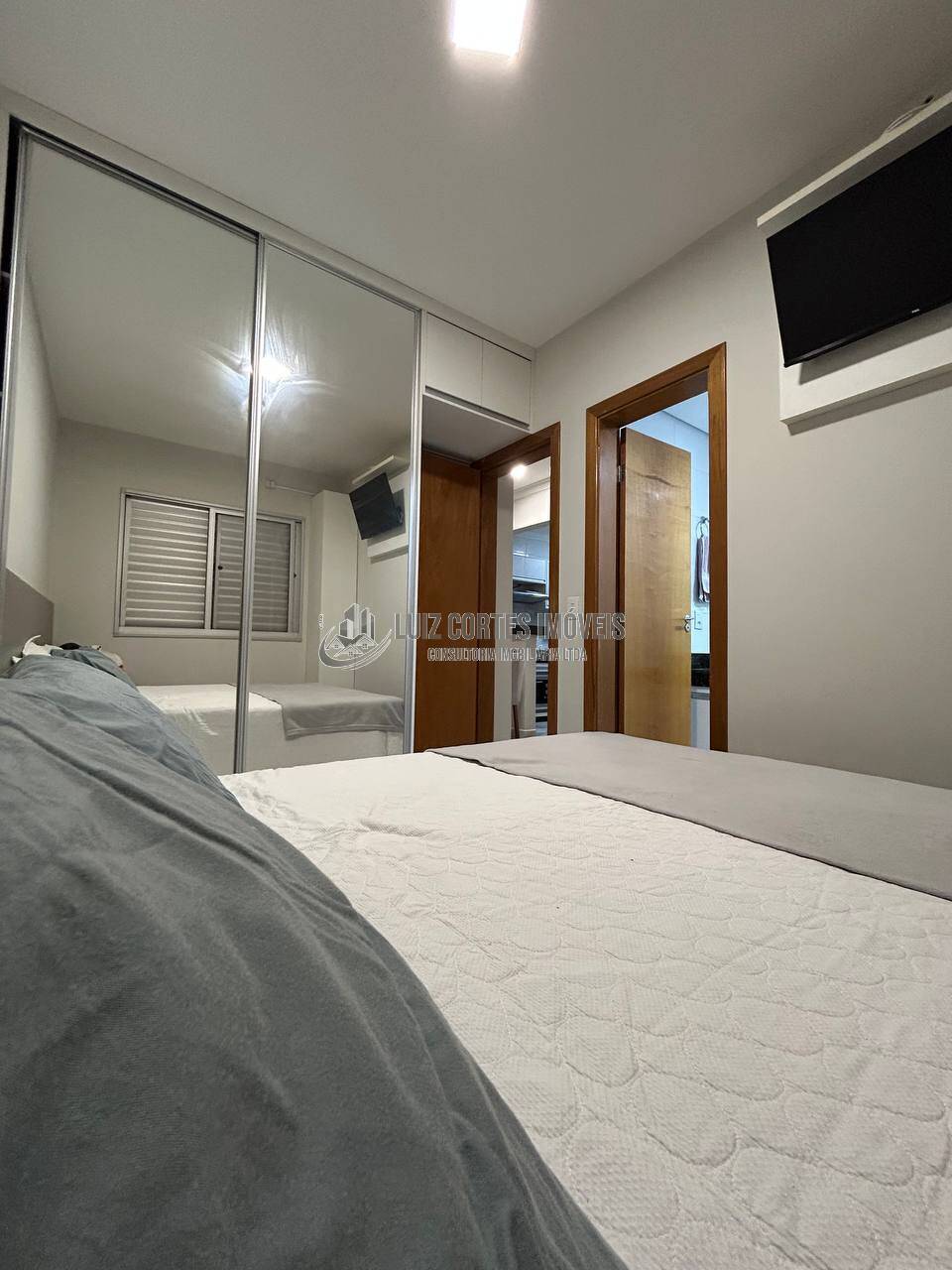 Apartamento à venda com 2 quartos, 48m² - Foto 8