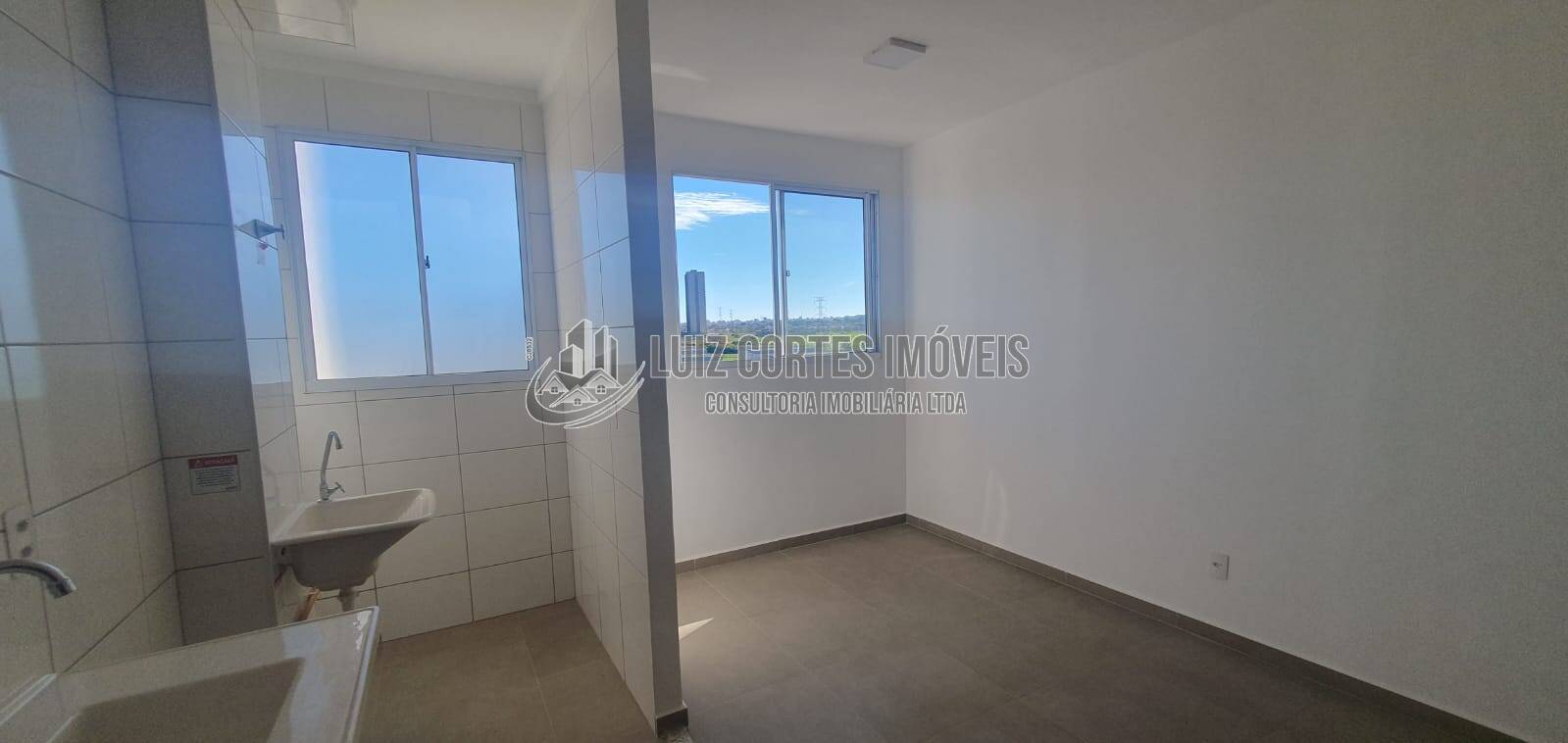 Apartamento, 2 quartos, 42 m² - Foto 2
