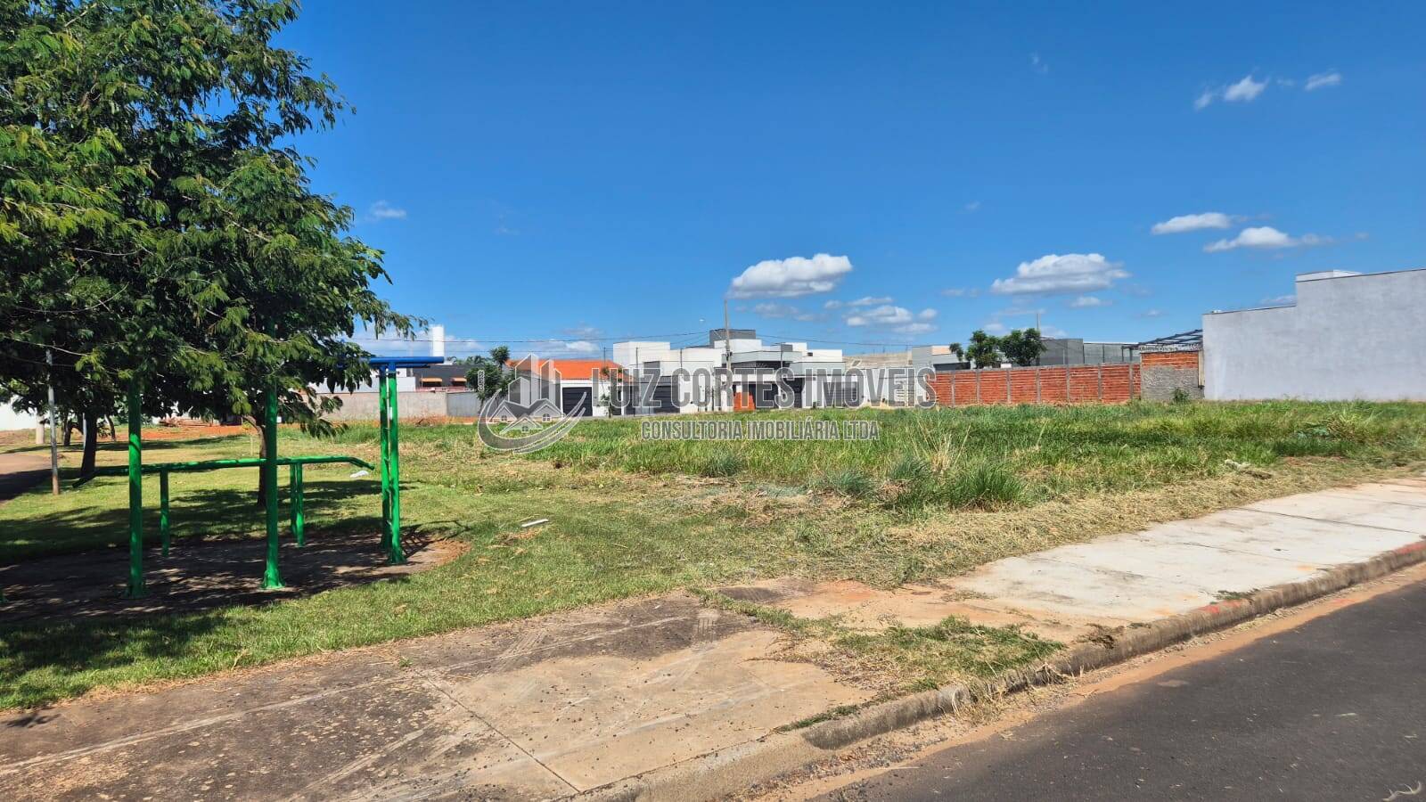Terreno, 250 m² - Foto 1