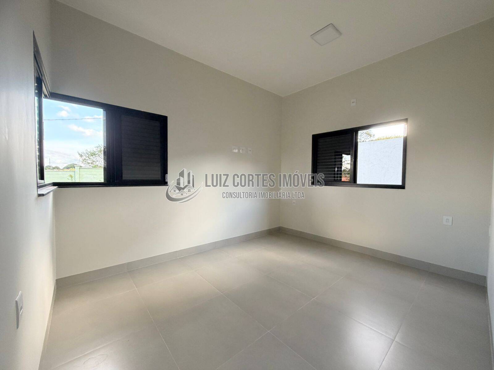 Casa, 2 quartos, 311 m² - Foto 17