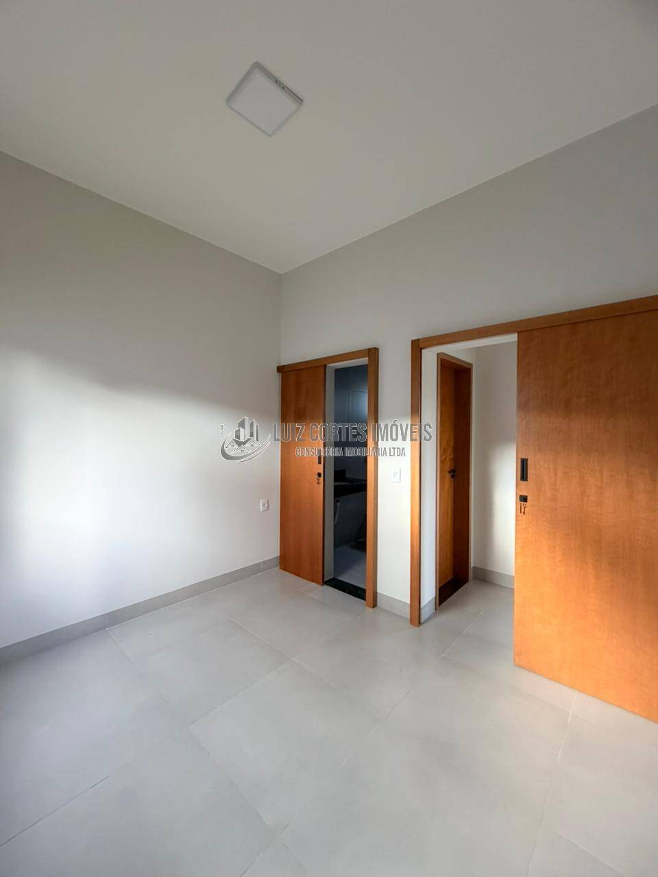 Casa, 2 quartos, 311 m² - Foto 18