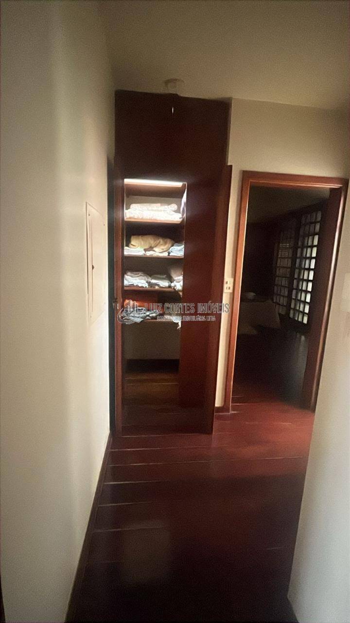 Casa, 4 quartos, 360 m² - Foto 14