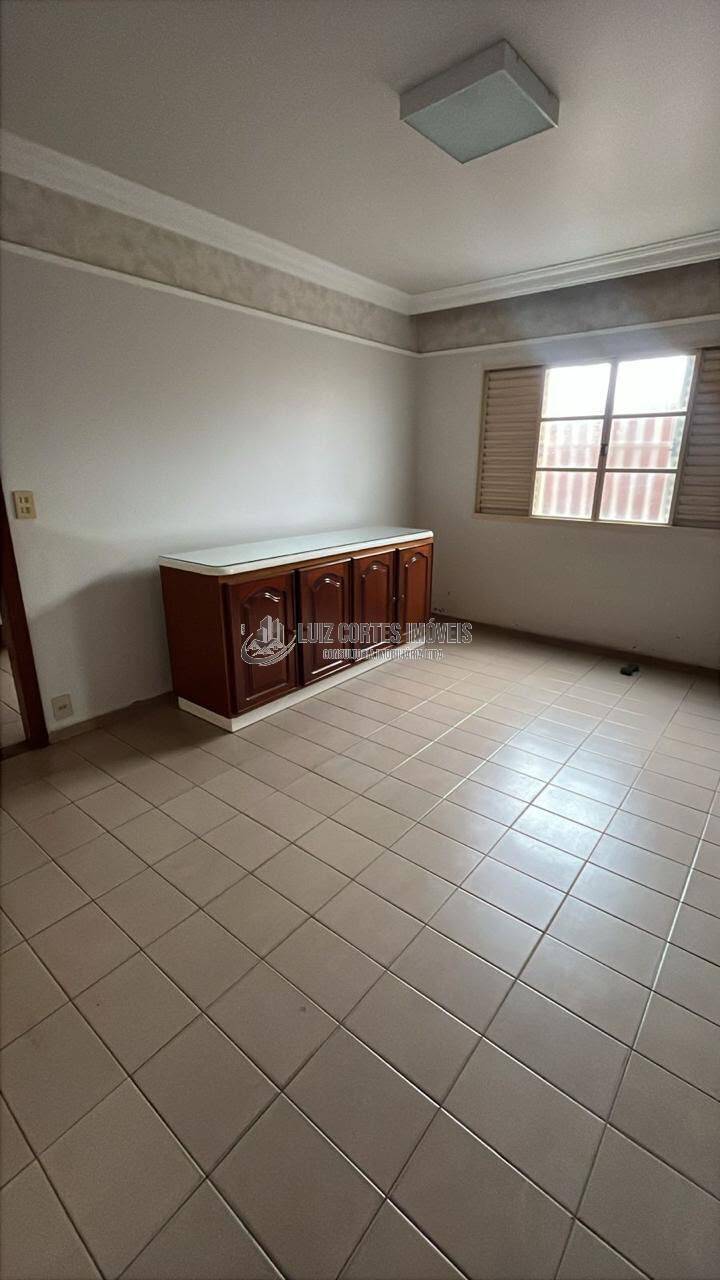 Casa, 4 quartos, 360 m² - Foto 6